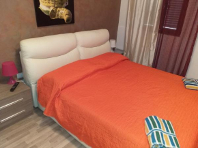BED&FLY NEAR AIRPORT FONTANAROSSA reception h24